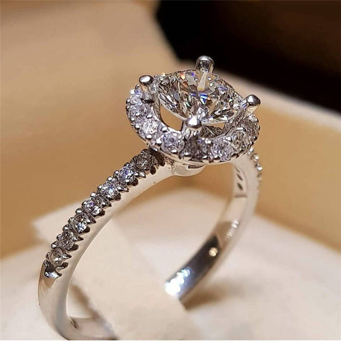 Fashionable and versatile women's ring