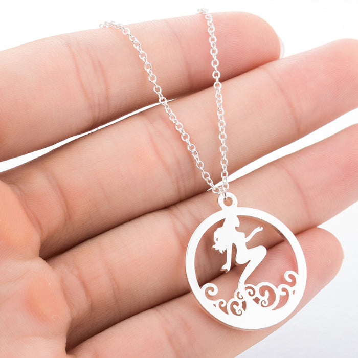 Mermaid necklace, European and American ins mermaid pendant cross-border e-commerce hot selling spot wholesale