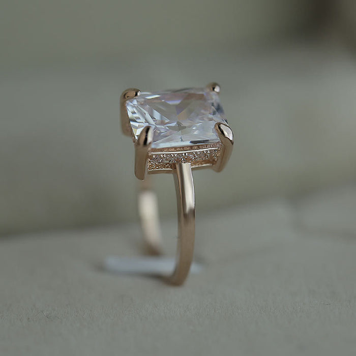 White gold-plated zircon hollow petal ring