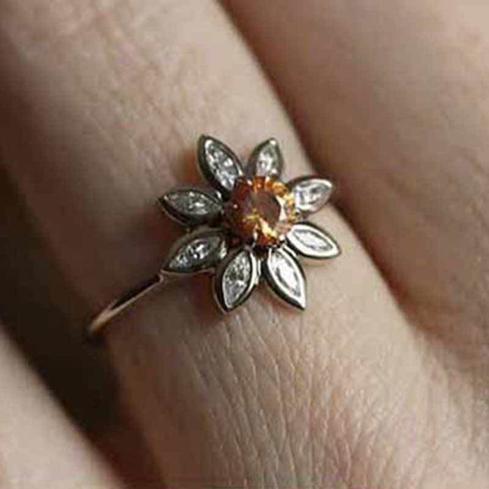 Gold-plated zircon hollow flower ring