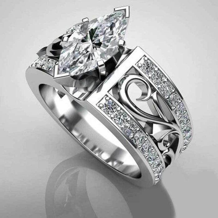 Hollow flower diamond ring European and American engagement gift