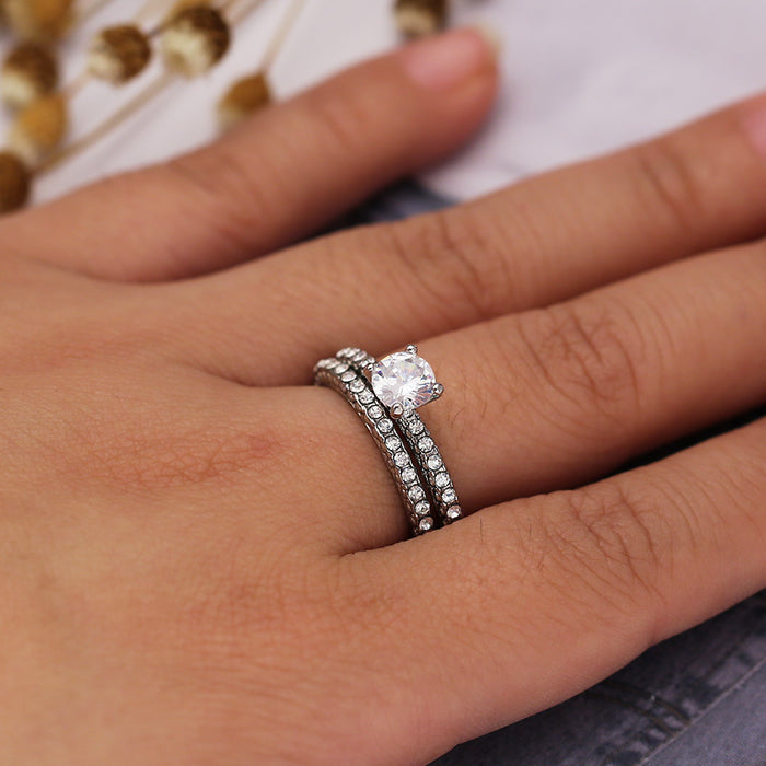 Anillo de circonitas en forma de marquesa morada de moda