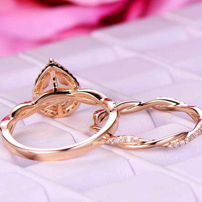 Anillo de doble capa con diamantes y circonitas en oro rosa