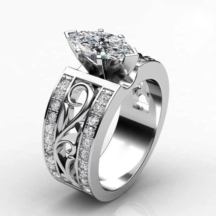 Hollow flower diamond ring European and American engagement gift