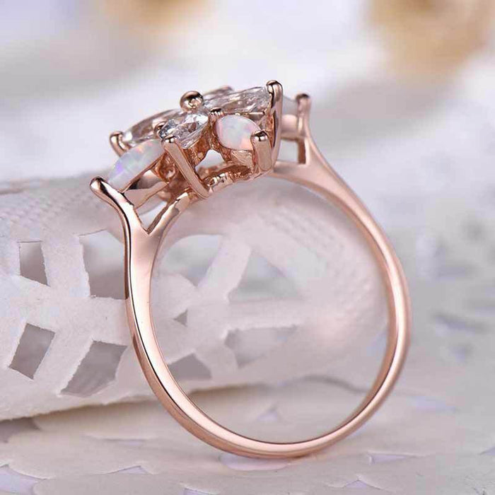 Gold-plated zircon hollow leaf ring