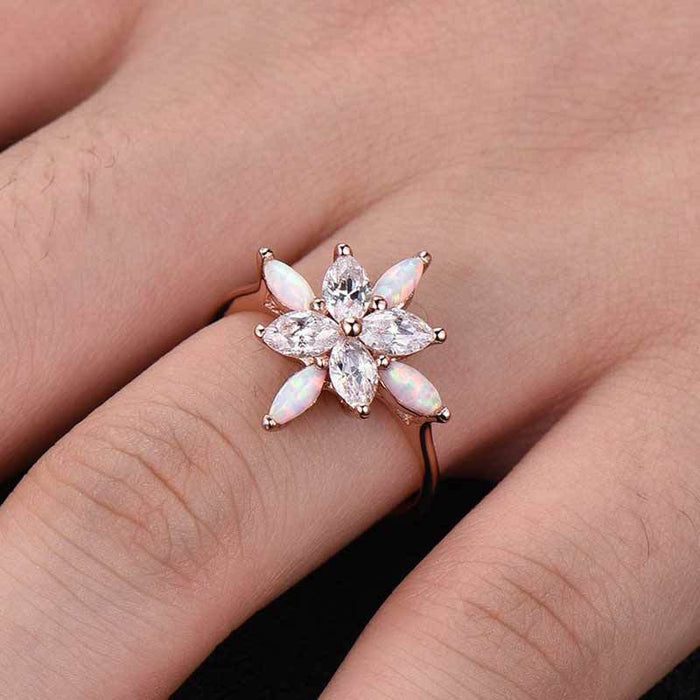 Gold-plated zircon hollow leaf ring