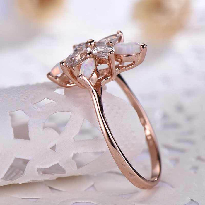 Gold-plated zircon hollow leaf ring