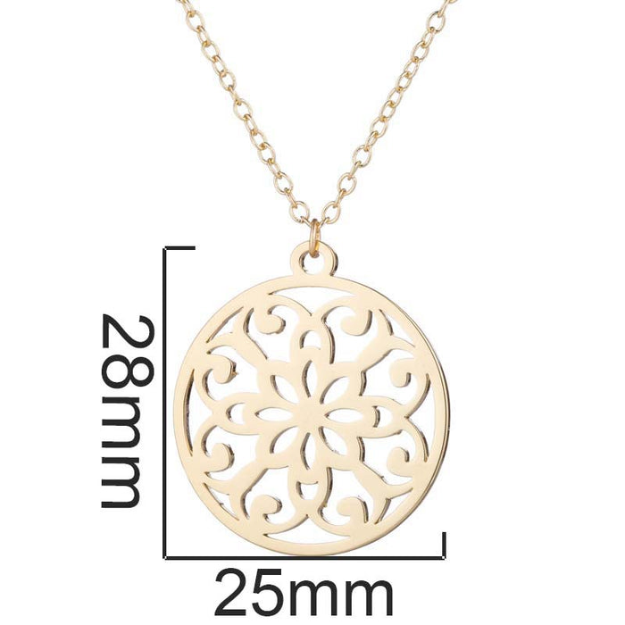 Geometric round pendant necklace, new ins fashion small fresh hollow flower clavicle chain wholesale