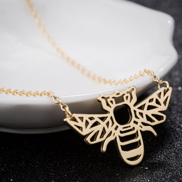 Necklaces Stainless Steel Hollow Bee - wallojewerly 