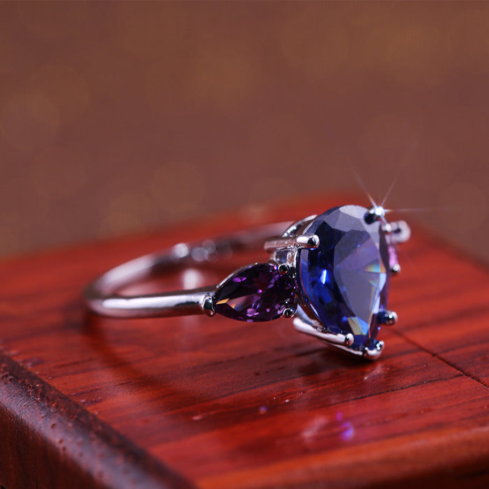 Anillo de lágrima en forma de pera anillo de circonita azul violeta