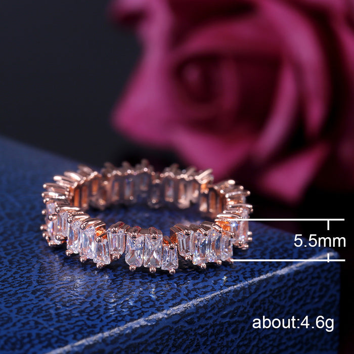 Irregular vertical stripe couple zircon ring