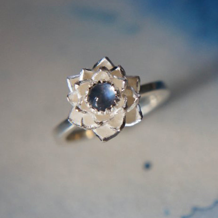 Anillo de circonita en forma de pera con forma de gota de agua, joyería creativa femenina