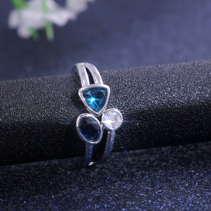 Beautiful three-color stone ring  irregular ring delivery