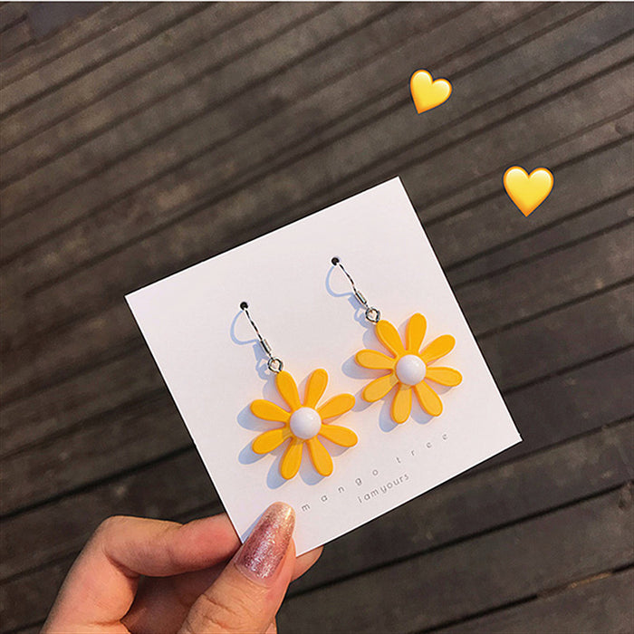 Small daisy contrast earrings S925 silver needle temperament earrings