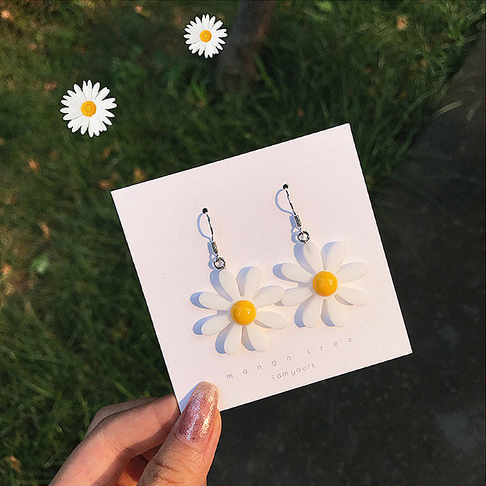 Small daisy contrast earrings S925 silver needle temperament earrings