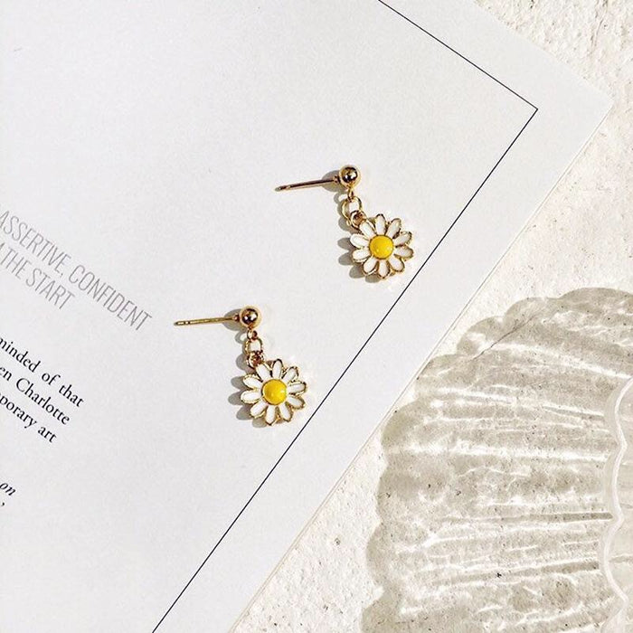 Fresh daisy zircon long earrings handmade sweet design earrings