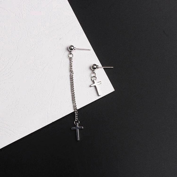 Asymmetrical cross earrings, simple and personalized earrings