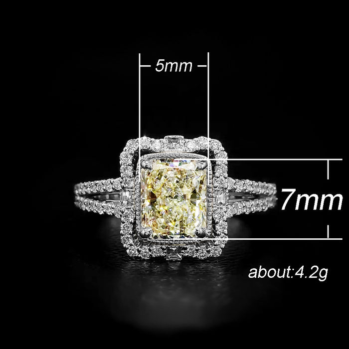 Classic Fashion Hollow Queen Zircon Diamond Ring