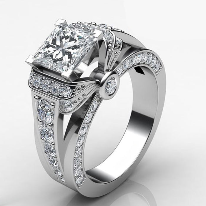 Luxury diamond and zircon women's custom ring