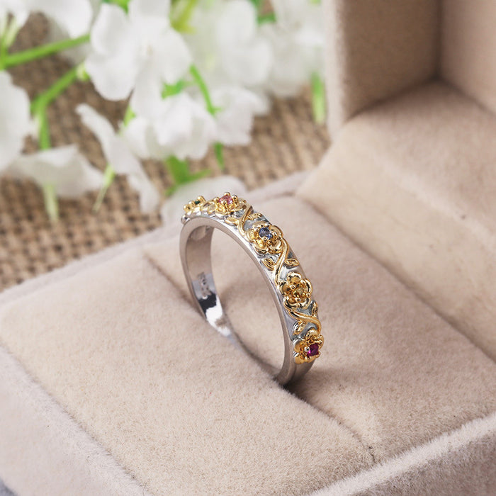 Diamond four-claw zircon ring