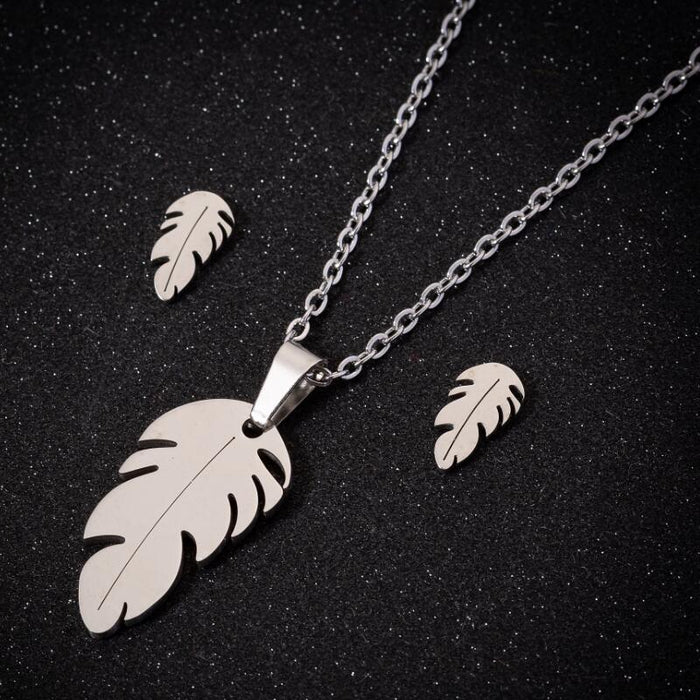 18K gold feather pendant necklace, new modern style small fresh leaf earrings jewelry set ins style