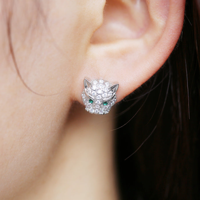 Pendientes con cabeza de leopardo y diamantes