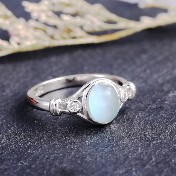 Simple and elegant turquoise ring for women, versatile and trendy