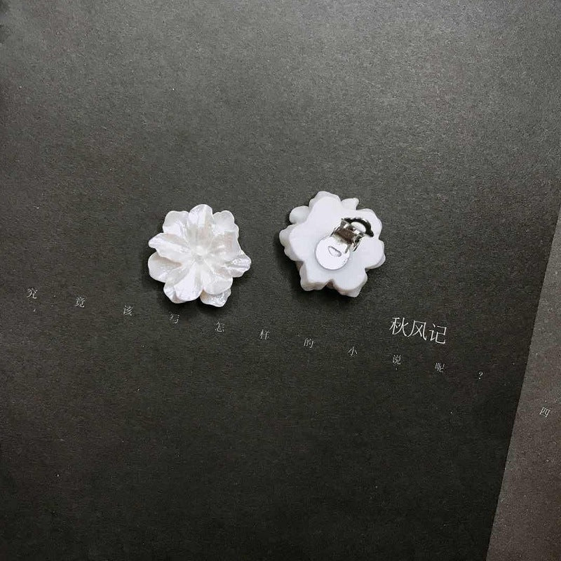 French white flower earrings S925 silver needle gentle temperament earrings - wallojewerly 
