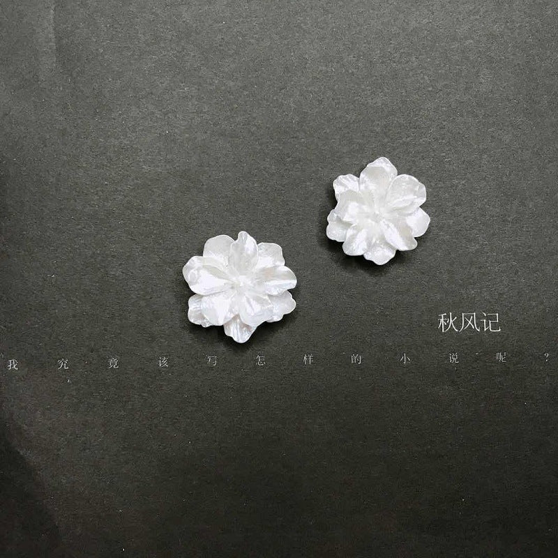 French white flower earrings S925 silver needle gentle temperament earrings - wallojewerly 