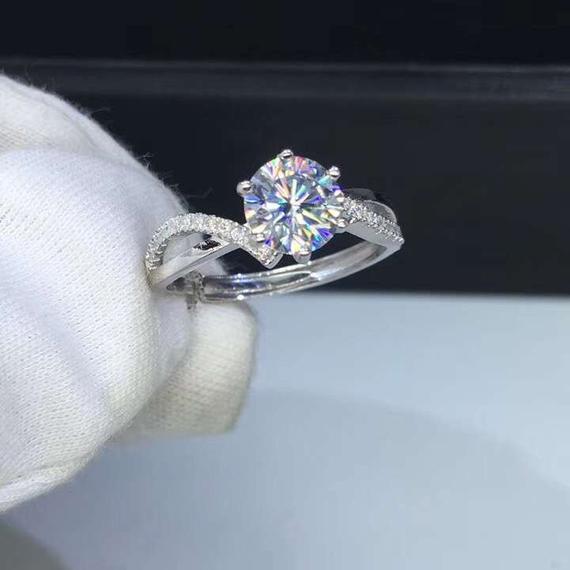 Zircon engagement ring