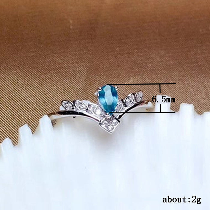 Sky blue zircon V-shaped diamond ring