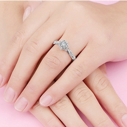 Zirconia flower shaped ring women's wedding ring