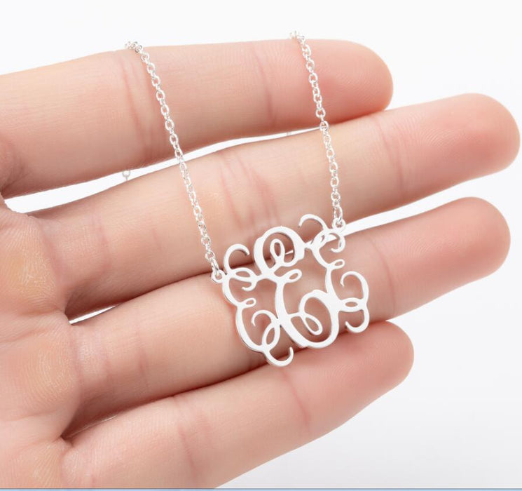 Retro 26 letter necklace, simple English letter clavicle chain stainless steel jewelry wholesale