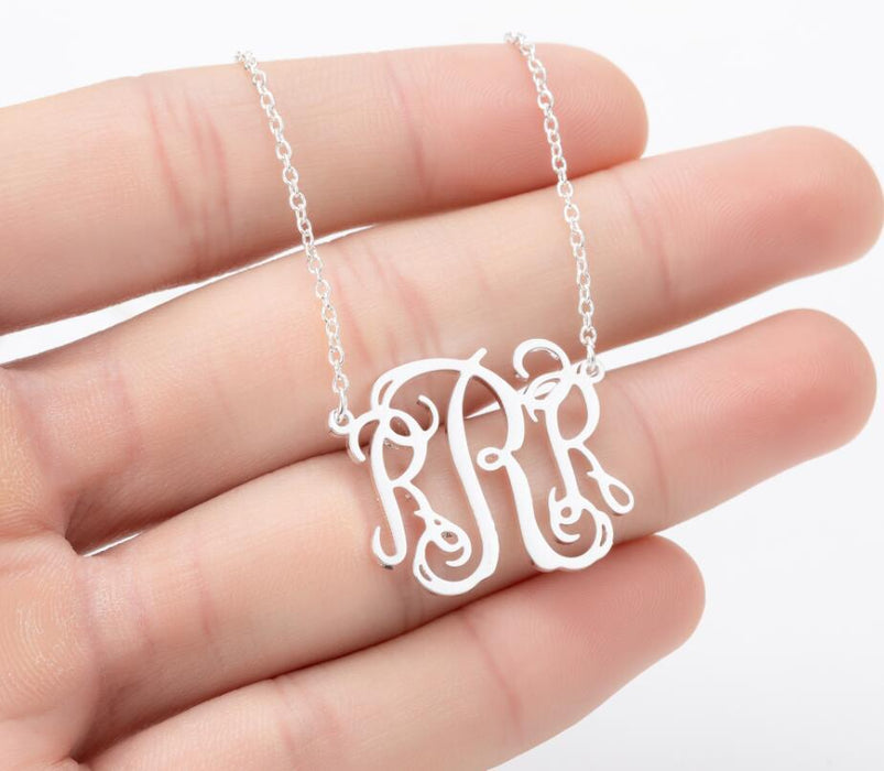 Retro 26 letter necklace, simple English letter clavicle chain stainless steel jewelry wholesale