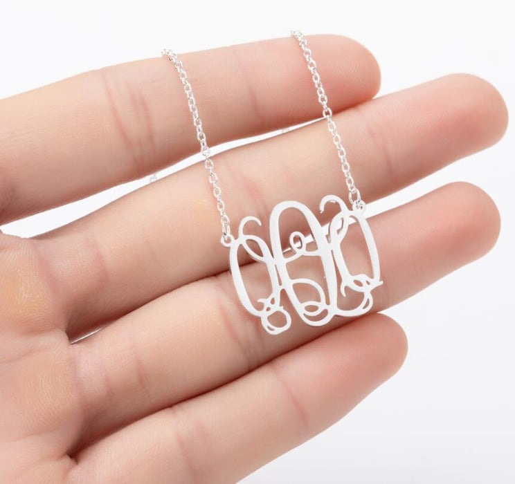 Retro 26 letter necklace, simple English letter clavicle chain stainless steel jewelry wholesale