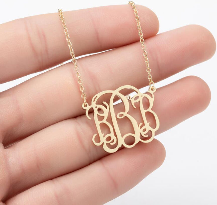 Retro 26 letter necklace, simple English letter clavicle chain stainless steel jewelry wholesale