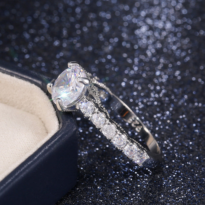 Women's wedding zircon ring simple and fashionable design