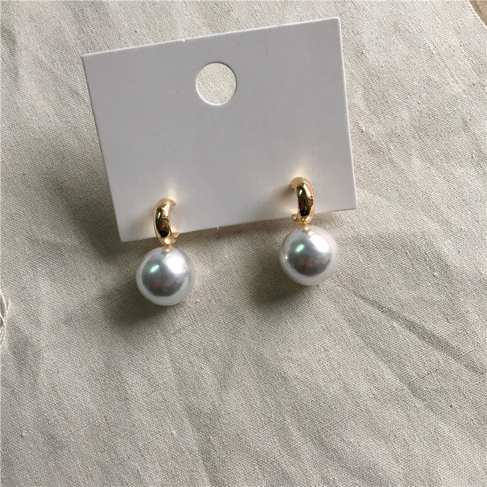 Imitation pearl earrings personality shape earrings