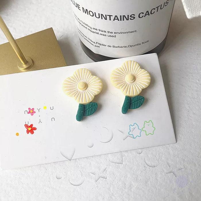 Summer cartoon flower earrings sweet and simple earrings