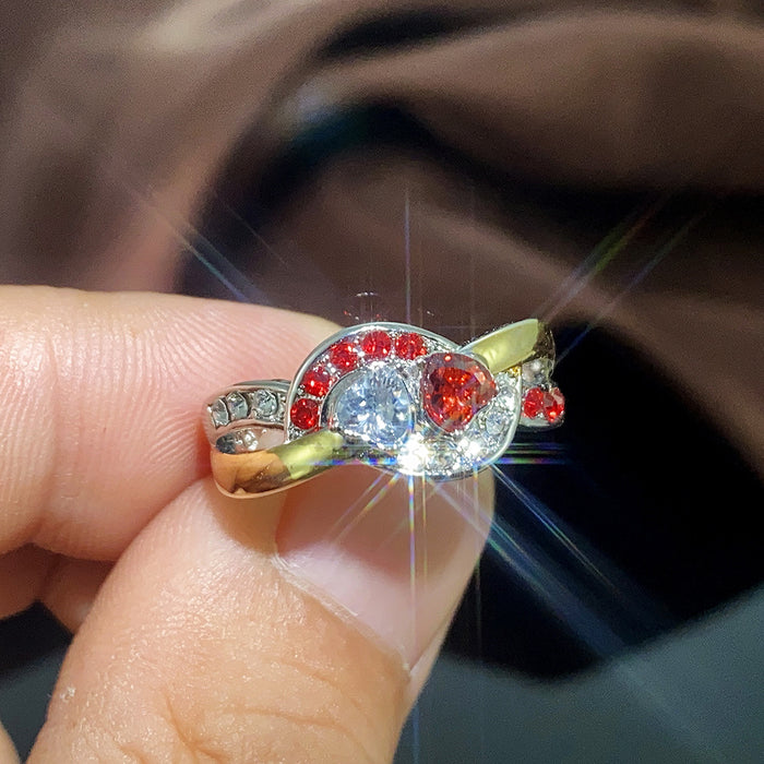 Anillo de circonitas tricolores con combinación de múltiples círculos