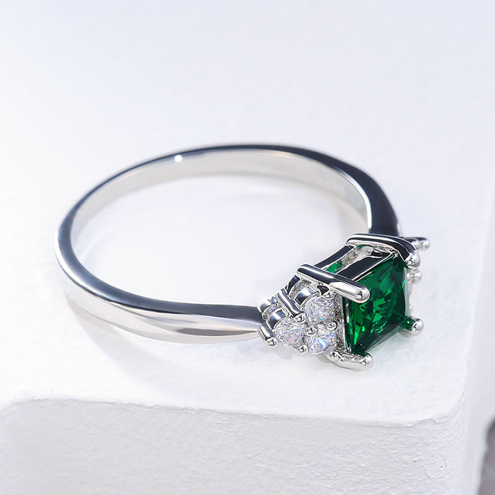 Emerald rings, engagement rings, hot selling jewelry, European and American creative rings