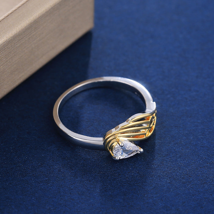 Anillo de mujer con circonitas bicolor bañado en oro