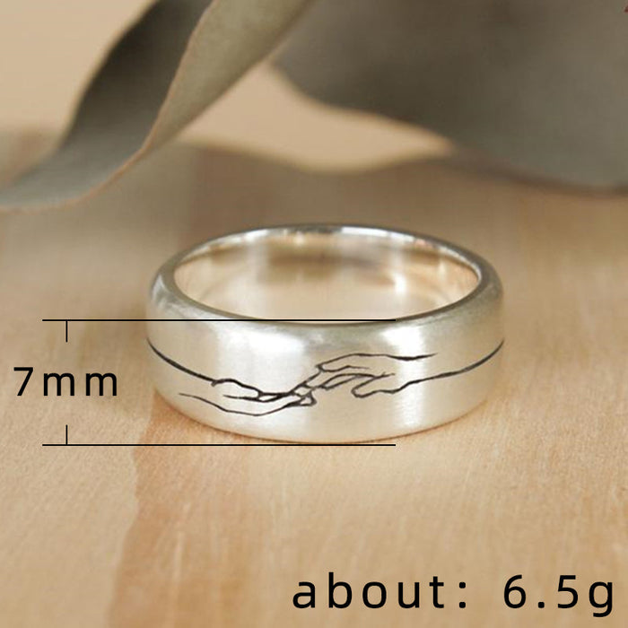 Simple hand holding couple ring European and American hand jewelry