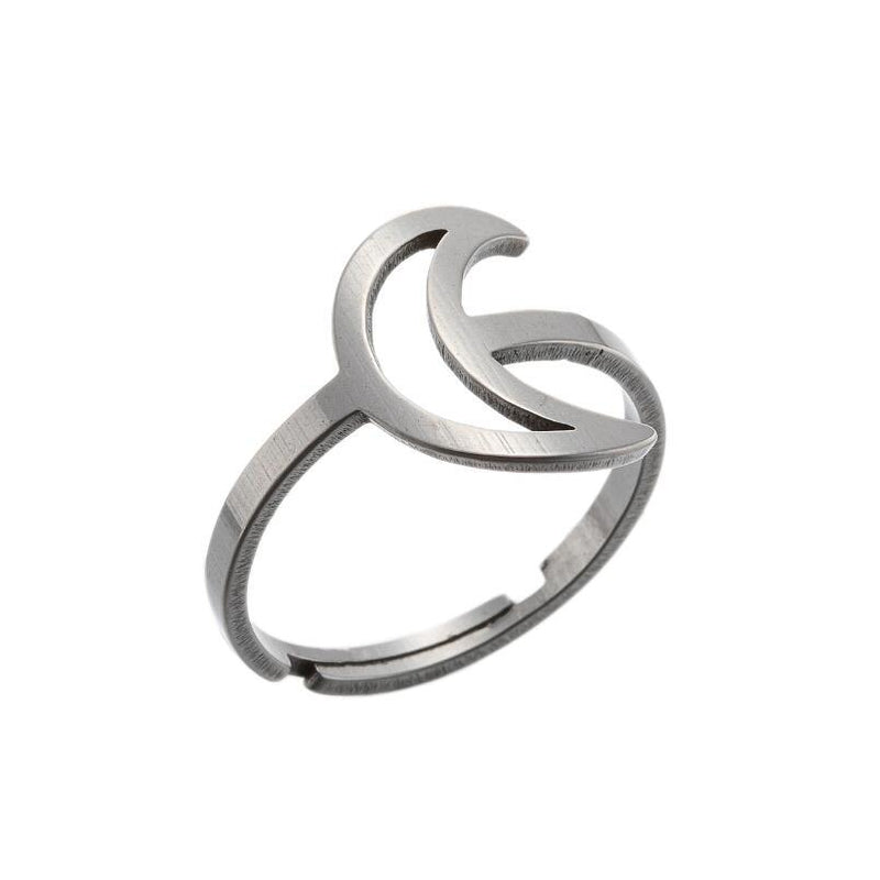 Japanese and Korean simple stainless steel star and moon ring, sweet crescent girl ring wholesale
