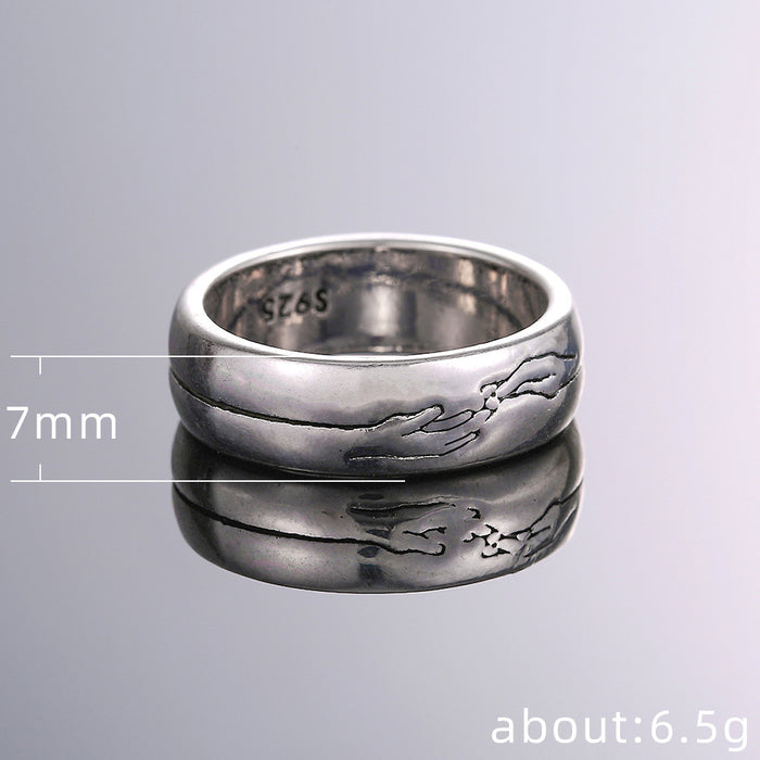 Simple hand holding couple ring European and American hand jewelry