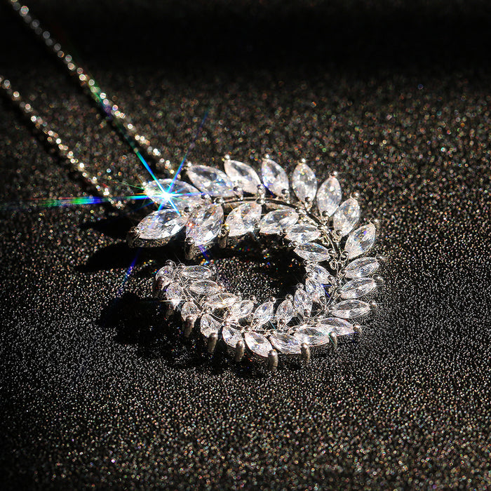 Leaf-shaped zircon necklace clavicle chain versatile jewelry