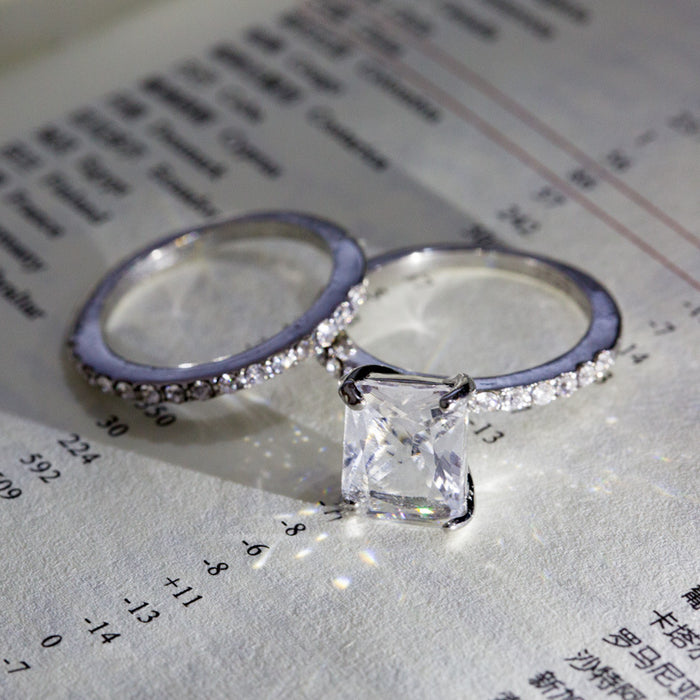 Exquisito anillo de piedra lunar bañado en cobre y oro rosa para fiesta