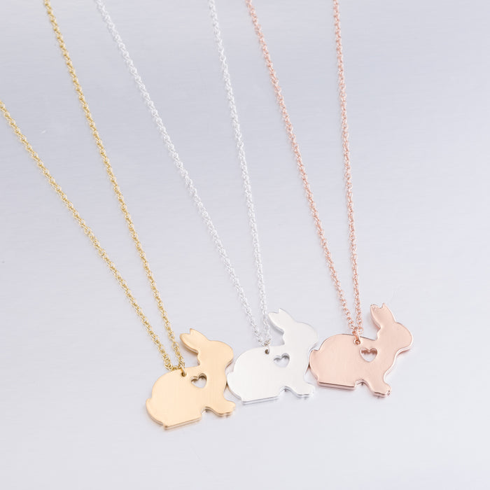 Rabbit pendant necklace, mini cute hollow heart jewelry cross-border wholesale