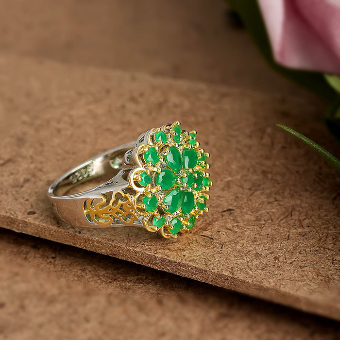 Romantic and fashionable heart-shaped ring