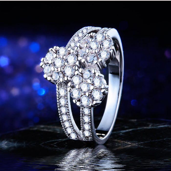 Luxury diamond ring